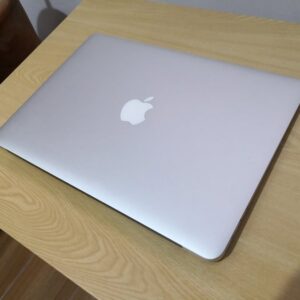 Macbook Air 13 inch 2017