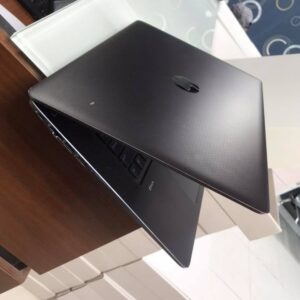 Hp z book 15 inch g3 sleek